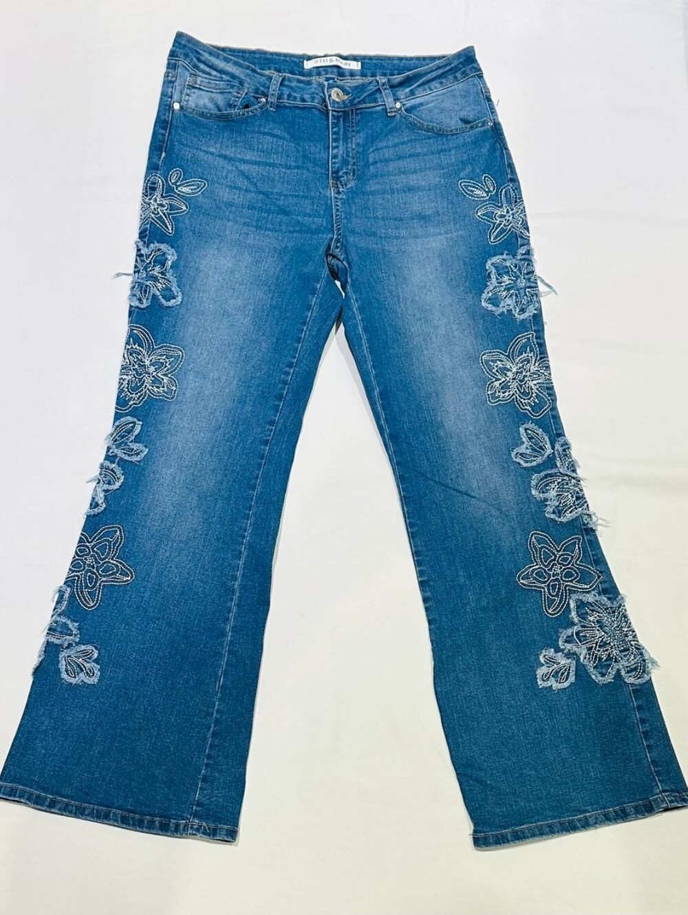 NWT 9TH & Main Women's Blue Denim Jeans Size 16 Stretch Classic High Rise